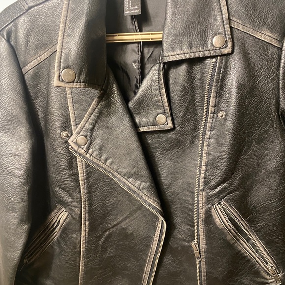 Vintage leather jacket - Picture 2 of 3